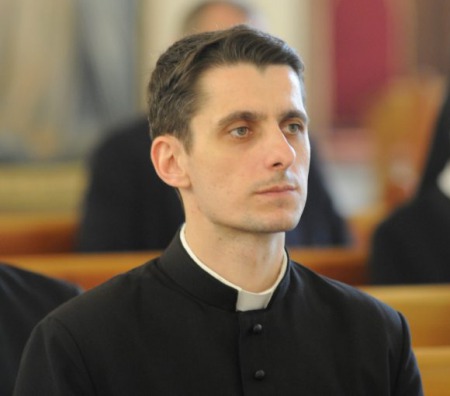 "Корінь кожного гріха є гординя", - отець Назарій Зузак "Корінь кожного гріха є гординя", - отець Назарій Зузак