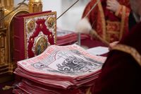 &laquo;Найперше завдання священника&nbsp;&mdash; бачити Христа на&nbsp;колінах перед своїм народом&raquo;,&nbsp;&mdash; Блаженніший Святослав у&nbsp;Великий четвер