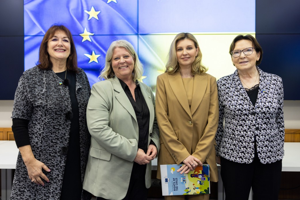 Олена Зеленська провела зустріч із делегацією Європейського Союзу Олена Зеленська провела зустріч із делегацією Європейського Союзу