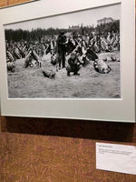 У Німеччині відбулася фотовиставка «Україна — життя під час війни» У Німеччині відбулася фотовиставка «Україна — життя під час війни»