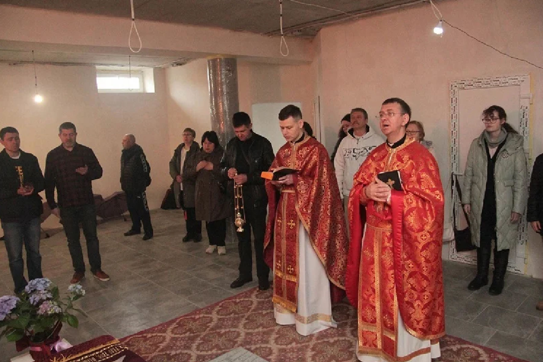У новому храмі УГКЦ у Вишневому звершили перше богослужіння У новому храмі УГКЦ у Вишневому звершили перше богослужіння