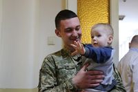 &laquo;Від сьогодні ці&nbsp;діти підуть життєвою дорогою з&nbsp;Богом&raquo;,&nbsp;&mdash; владика Володимир Груца охрестив 16&nbsp;сиріт із&nbsp;Луганщини