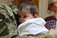 &laquo;Від сьогодні ці&nbsp;діти підуть життєвою дорогою з&nbsp;Богом&raquo;,&nbsp;&mdash; владика Володимир Груца охрестив 16&nbsp;сиріт із&nbsp;Луганщини