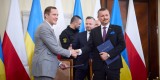 Володимир Зеленський за результатами переговорів із Матеушем Моравецьким у Варшаві: Ми домовилися про те, що дасть українським воїнам більше сили Володимир Зеленський за результатами переговорів із Матеушем Моравецьким у Варшаві: Ми домовилися про те, що дасть українським воїнам більше сили