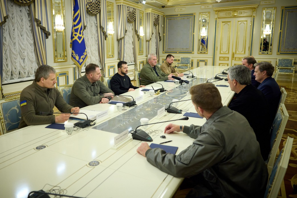 Володимир Зеленський зустрівся з делегацією Палати представників Конгресу США Володимир Зеленський зустрівся з делегацією Палати представників Конгресу США