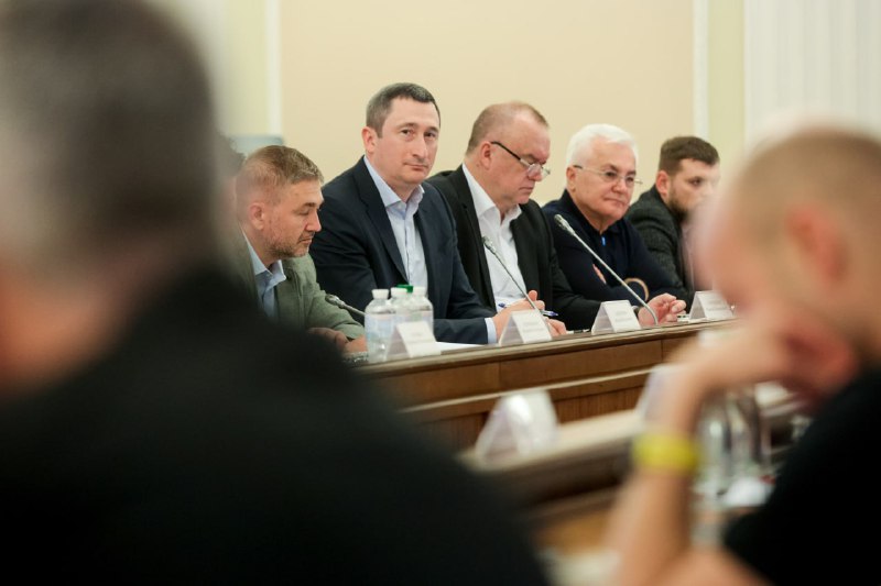 Провели засідання Антикризового енергетичного штабу. Головна тема — старт підготовки до наступного опалювального сезону. Провели засідання Антикризового енергетичного штабу. Головна тема — старт підготовки до наступного опалювального сезону.