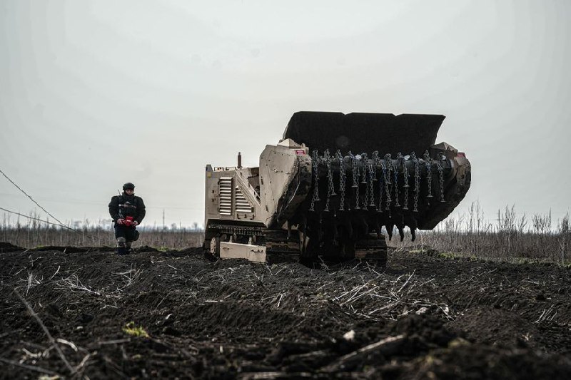 Процес розмінування територій України можна пришвидшити за рахунок сучасних технологій, - Юрій Цикенюк Процес розмінування територій України можна пришвидшити за рахунок сучасних технологій, - Юрій Цикенюк