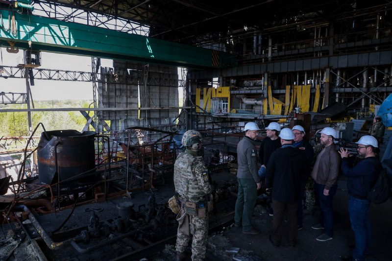 Одна з найбільш постраждалих від російського терору сфер — це енергетика Одна з найбільш постраждалих від російського терору сфер — це енергетика