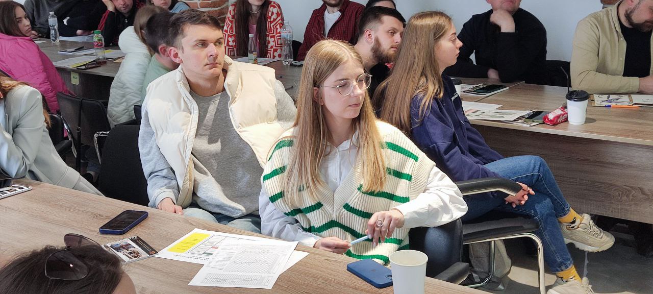 Дев’ять пар наречених завершили передподружні навчання у квітні при Реферантурі родини Дев’ять пар наречених завершили передподружні навчання у квітні при Реферантурі родини