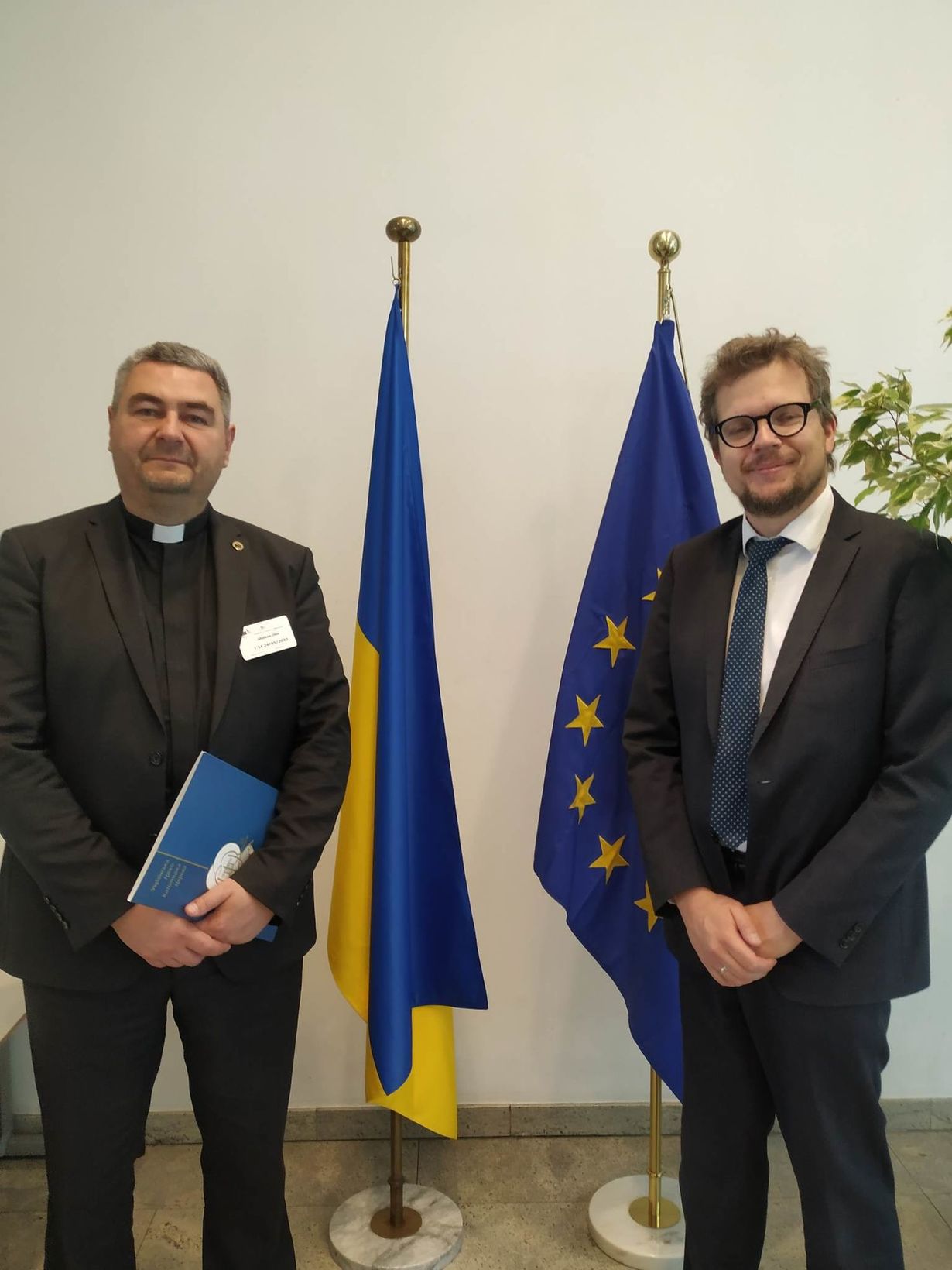 Голова Комісії з міжконфесійних і міжрелігійних відносин зустрівся з керівниками відділів ЄС із питань України Голова Комісії з міжконфесійних і міжрелігійних відносин зустрівся з керівниками відділів ЄС із питань України