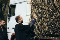 Громада УГКЦ передала для українського війська мобільний лазне-пральний комплекс Громада УГКЦ передала для українського війська мобільний лазне-пральний комплекс