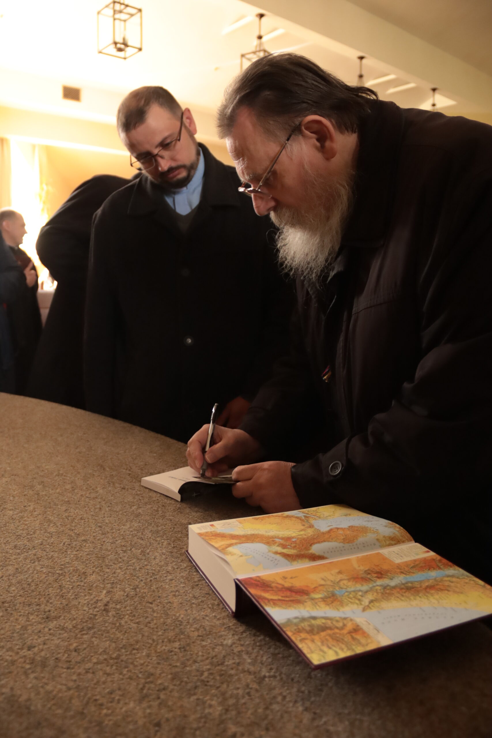 Інститут постійної формації духовенства ЛА організував для священників зустріч із доктором літургійних наук і богослов’я, ієромонахом Рафаїлом Турконяком Інститут постійної формації духовенства ЛА організував для священників зустріч із доктором літургійних наук і богослов’я, ієромонахом Рафаїлом Турконяком