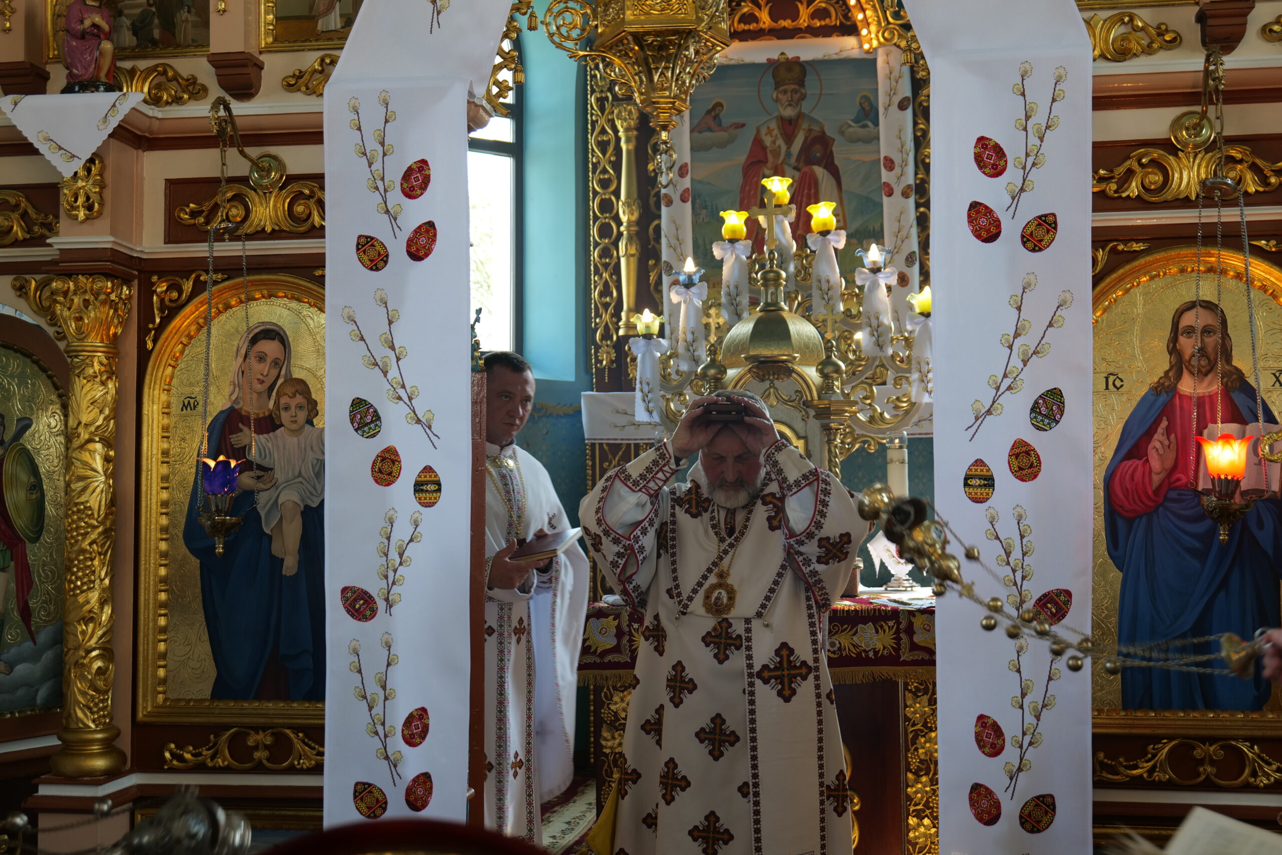 Митрополит Ігор із душпастирським візитом побував на парафії Святого Миколая у Гамаліївці Митрополит Ігор із душпастирським візитом побував на парафії Святого Миколая у Гамаліївці