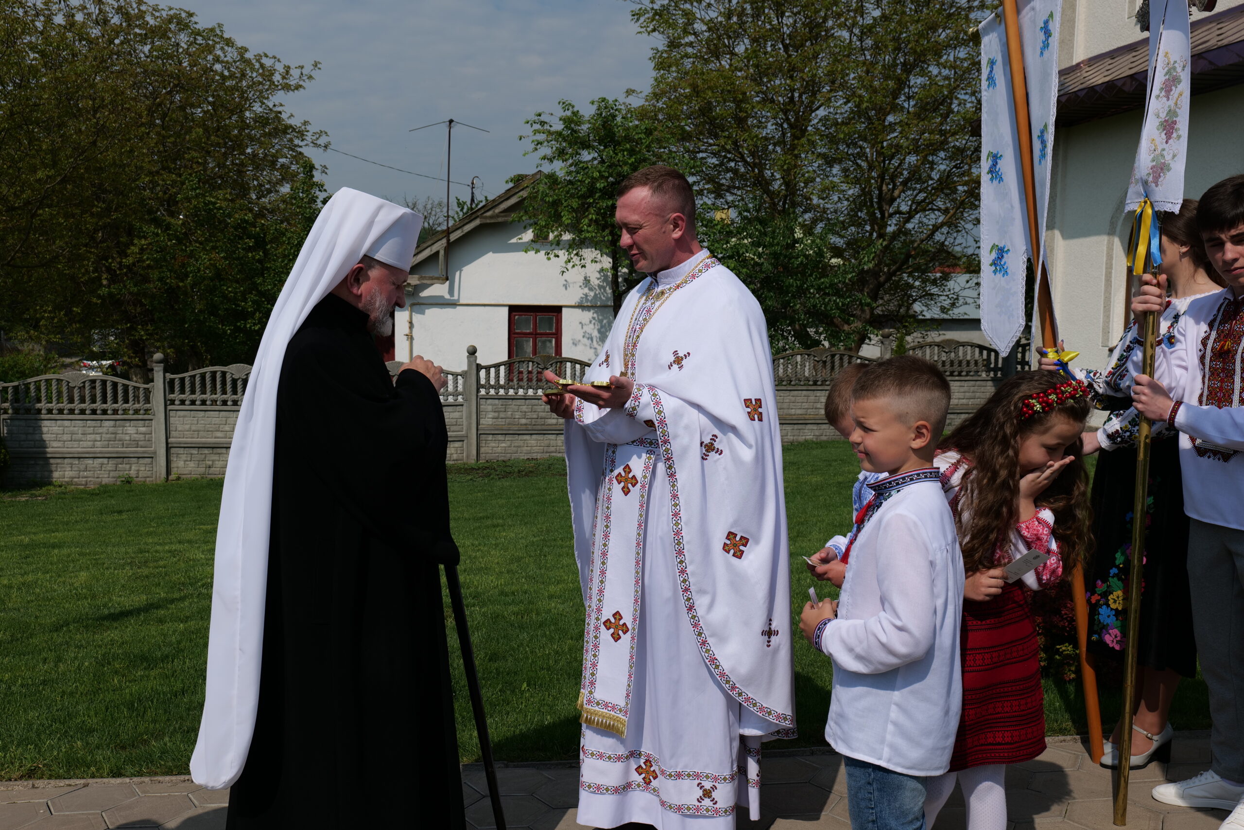Митрополит Ігор із душпастирським візитом побував на парафії Святого Миколая у Гамаліївці Митрополит Ігор із душпастирським візитом побував на парафії Святого Миколая у Гамаліївці