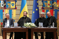 &laquo;Скажи мені правду&raquo;: у&nbsp;Львові презентували український переклад книжки-розмови Блаженнішого Святослава з&nbsp;отцем Паоло Асоланом