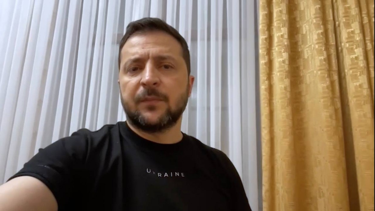 Світ знає, яку фундаментальну роль наш морський зерновий експорт відіграє для продовольчої безпеки – звернення Президента Володимира Зеленського Світ знає, яку фундаментальну роль наш морський зерновий експорт відіграє для продовольчої безпеки – звернення Президента Володимира Зеленського