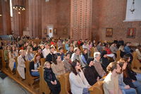Тримайтеся своєї Церкви — тоді ви не загубитеся: єпископи Постійного Синоду УГКЦ зустрілися з молоддю у Вроцлаві Тримайтеся своєї Церкви — тоді ви не загубитеся: єпископи Постійного Синоду УГКЦ зустрілися з молоддю у Вроцлаві