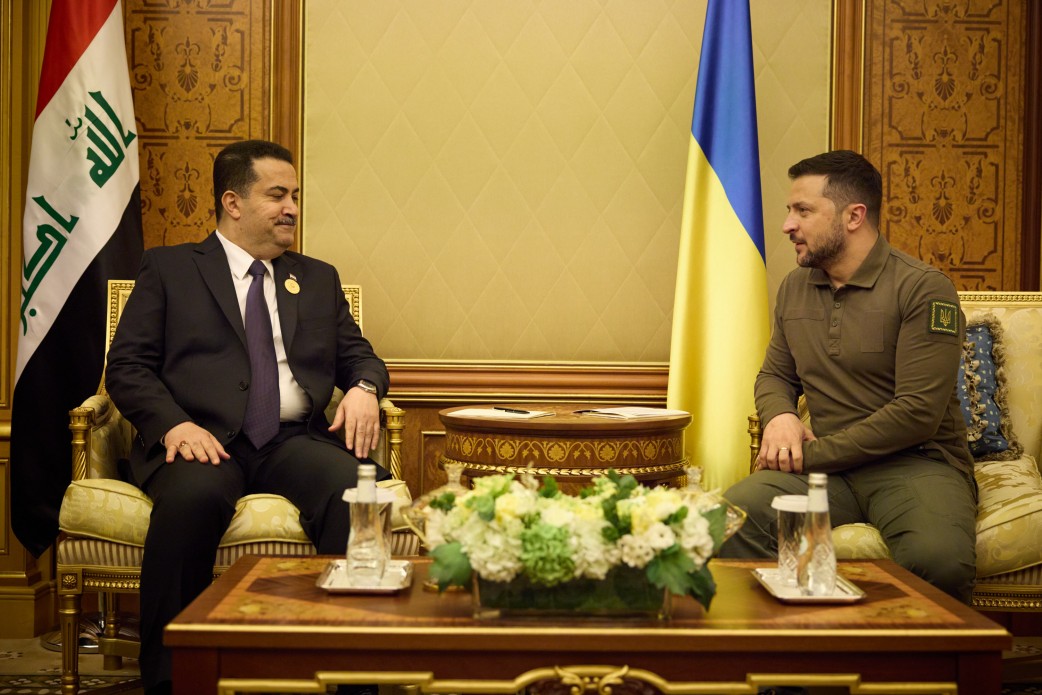 У Джидді Президент України провів зустріч із Прем’єр-міністром Іраку У Джидді Президент України провів зустріч із Прем’єр-міністром Іраку