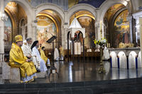 У Люрді освятили вервиці для захисників України