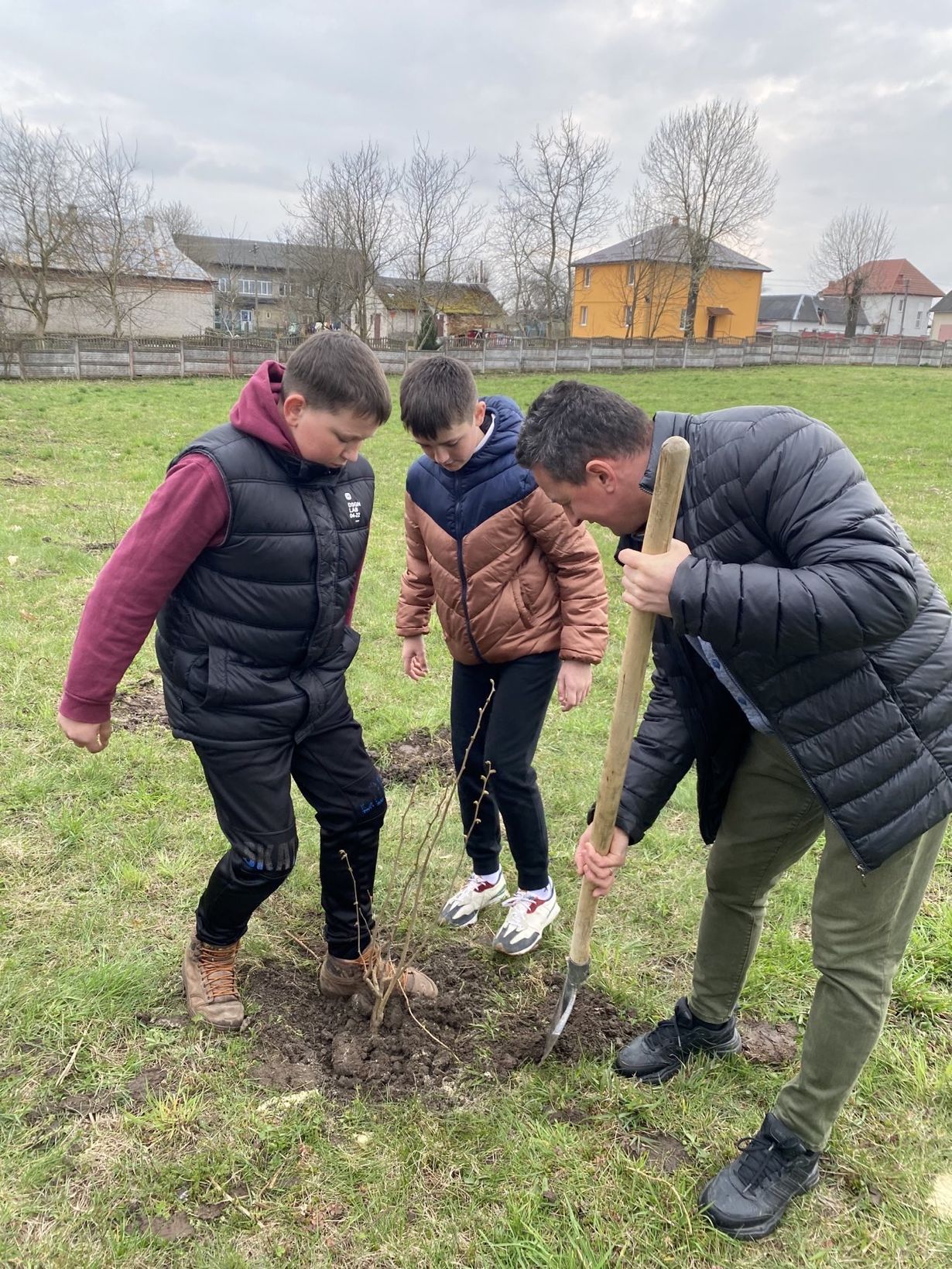 У рідному селі Андрея Шептицького висадили &laquo;Сад Перемоги&raquo;