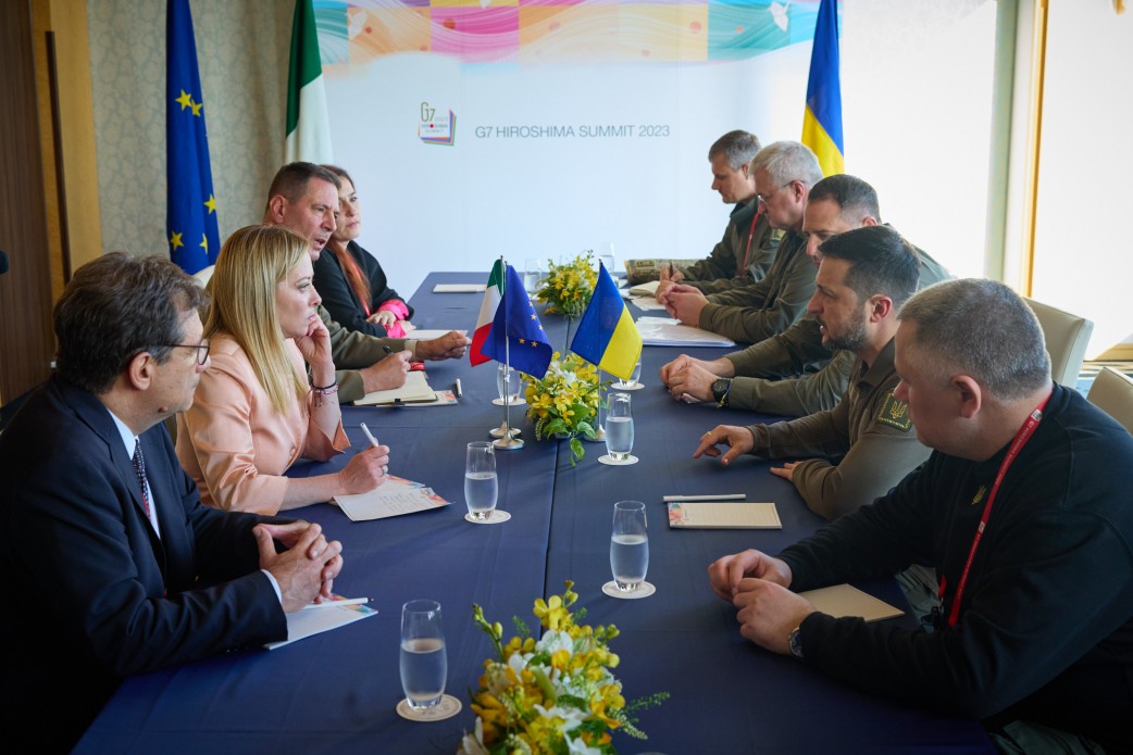 Володимир Зеленський у Японії провів зустріч із Прем’єр-міністром Італії Володимир Зеленський у Японії провів зустріч із Прем’єр-міністром Італії