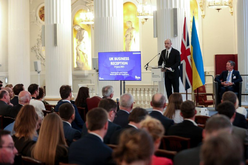 Створення коаліції бізнесу для інвестицій у відновлення України. Головна тема зустрічі з представниками світової... Створення коаліції бізнесу для інвестицій у відновлення України. Головна тема зустрічі з представниками світової...