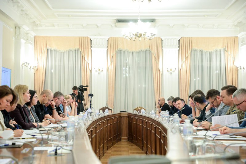 ✉️ Західний кордон України став основним логістичним коридором. Продовжуємо працювати над розширенням його пропускної спроможності. ✉️ Західний кордон України став основним логістичним коридором. Продовжуємо працювати над розширенням його пропускної спроможності.