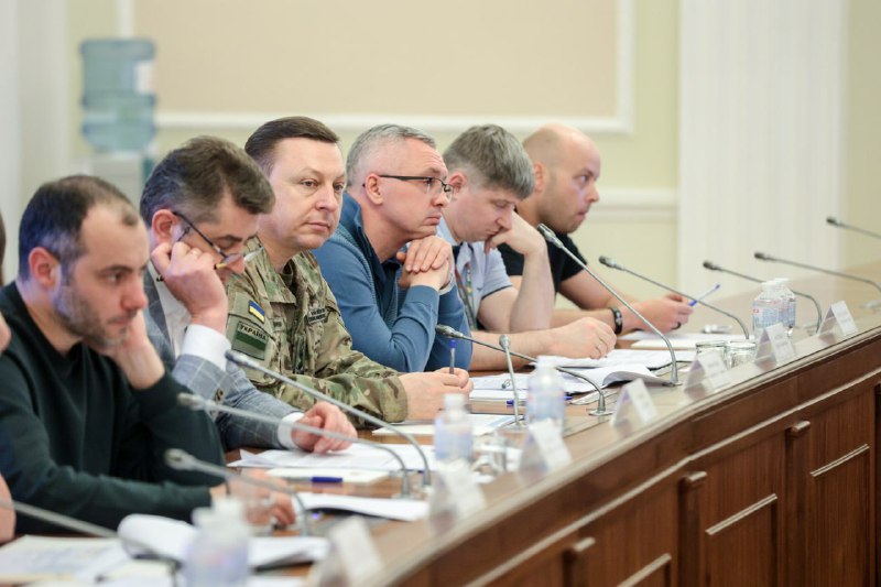 ✉️ Західний кордон України став основним логістичним коридором. Продовжуємо працювати над розширенням його пропускної спроможності. ✉️ Західний кордон України став основним логістичним коридором. Продовжуємо працювати над розширенням його пропускної спроможності.
