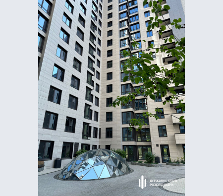 ДБР провело обшуки у керівниці одного з регіональних управлінь податкової, яка купляла елітну нерухомість у Києві та сплачувала податки до рф ДБР провело обшуки у керівниці одного з регіональних управлінь податкової, яка купляла елітну нерухомість у Києві та сплачувала податки до рф