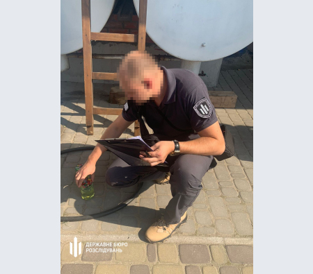 ДБР викрило запорізького полковника ДСНС, який наживався на війні ДБР викрило запорізького полковника ДСНС, який наживався на війні