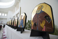 «Духовна звитяга»: у Патріаршому соборі Воскресіння Христового проходить виставка ікон, написаних на бронеплитах «Духовна звитяга»: у Патріаршому соборі Воскресіння Христового проходить виставка ікон, написаних на бронеплитах