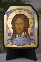 «Духовна звитяга»: у Патріаршому соборі Воскресіння Христового проходить виставка ікон, написаних на бронеплитах «Духовна звитяга»: у Патріаршому соборі Воскресіння Христового проходить виставка ікон, написаних на бронеплитах