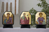 «Духовна звитяга»: в Патріаршому соборі Воскресіння Христового проходить виставка ікон, написаних на бронеплитах «Духовна звитяга»: в Патріаршому соборі Воскресіння Христового проходить виставка ікон, написаних на бронеплитах