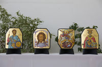 «Духовна звитяга»: в Патріаршому соборі Воскресіння Христового проходить виставка ікон, написаних на бронеплитах «Духовна звитяга»: в Патріаршому соборі Воскресіння Христового проходить виставка ікон, написаних на бронеплитах