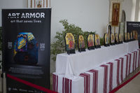 «Духовна звитяга»: в Патріаршому соборі Воскресіння Христового проходить виставка ікон, написаних на бронеплитах «Духовна звитяга»: в Патріаршому соборі Воскресіння Христового проходить виставка ікон, написаних на бронеплитах