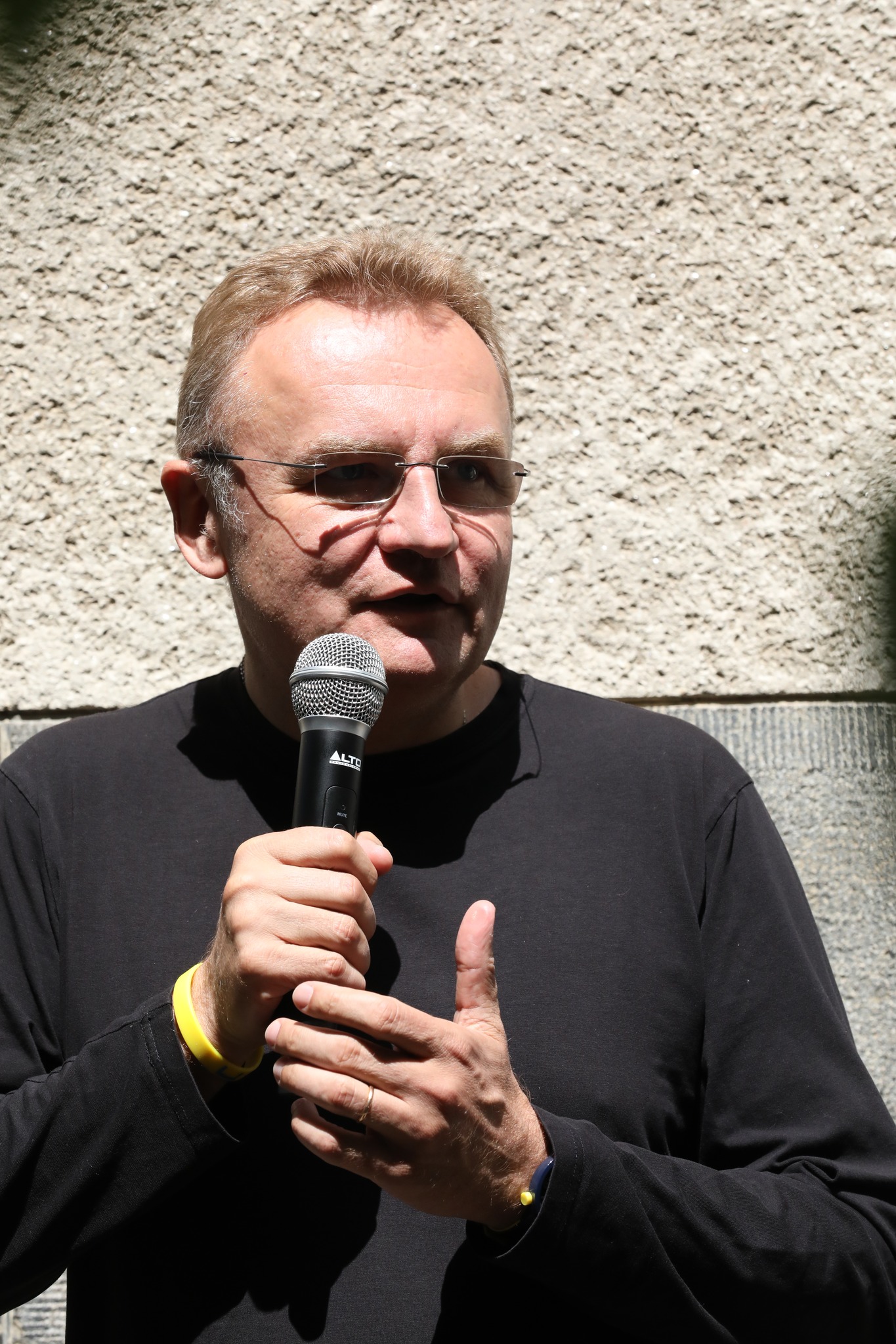 Митрополит Ігор: «Ця вулиця залишиться, як пам’ятка про те, що Блаженніший Любомир любив свій народ, жив та старався для нього» Митрополит Ігор: «Ця вулиця залишиться, як пам’ятка про те, що Блаженніший Любомир любив свій народ, жив та старався для нього»