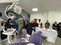 На Львівщині освятили першу клініку благодійного проєкту &laquo;Dental Front&raquo; для військових