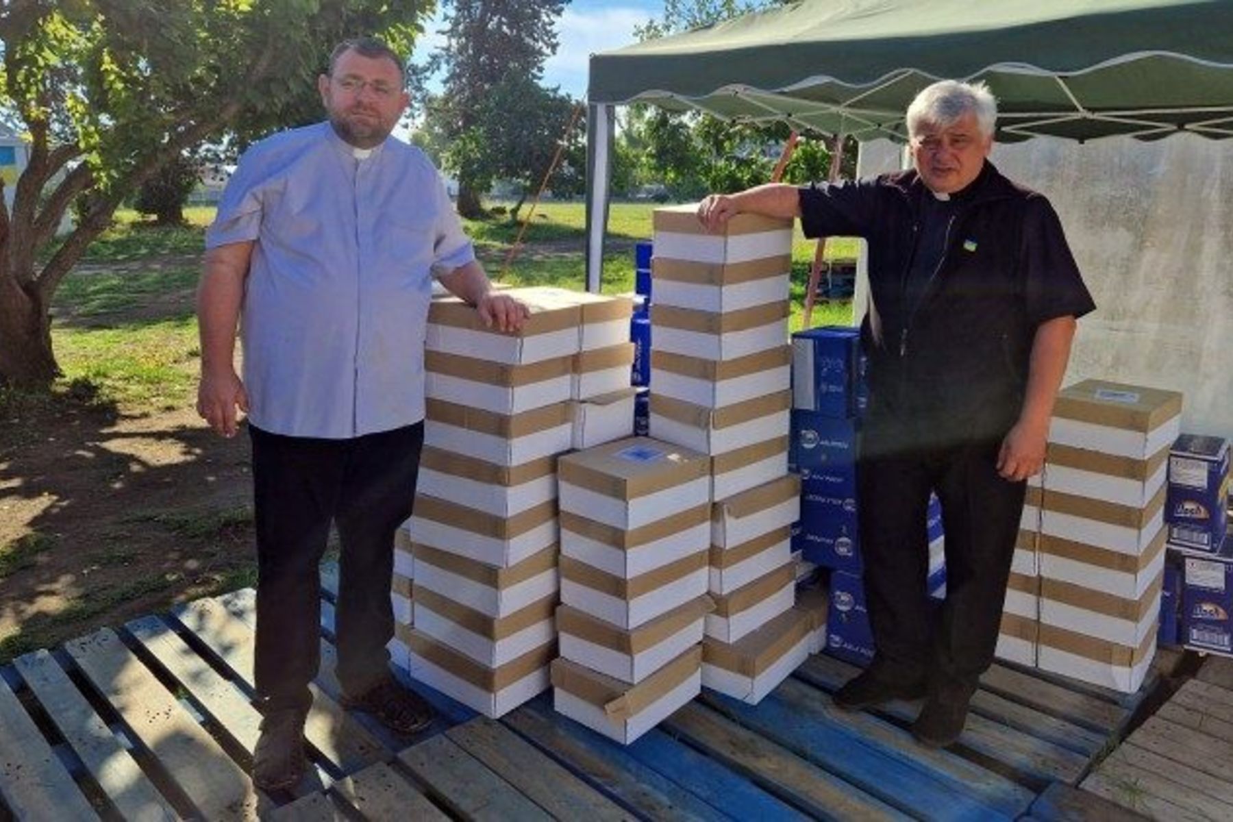 Папа Франциск рятує життя українців, постраждалих від злочинів росіян на&nbsp;Каховській ГЕС