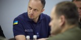 Президент у Херсоні відвідав пункт евакуації постраждалих унаслідок руйнування конструкцій Каховської ГЕС Президент у Херсоні відвідав пункт евакуації постраждалих унаслідок руйнування конструкцій Каховської ГЕС