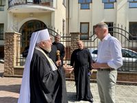 У Тернополі освятили та&nbsp;передали автомобіль на&nbsp;потреби військових