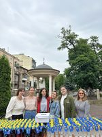 В Івано-Франківську провели акцію &laquo;Придбай воду&nbsp;&mdash; збережи Україну&raquo;