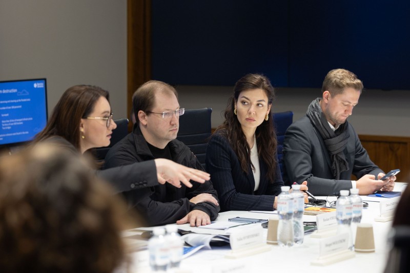 В Офісі Президента відбувся брифінг для Міжнародної робочої групи щодо екологічних наслідків війни В Офісі Президента відбувся брифінг для Міжнародної робочої групи щодо екологічних наслідків війни