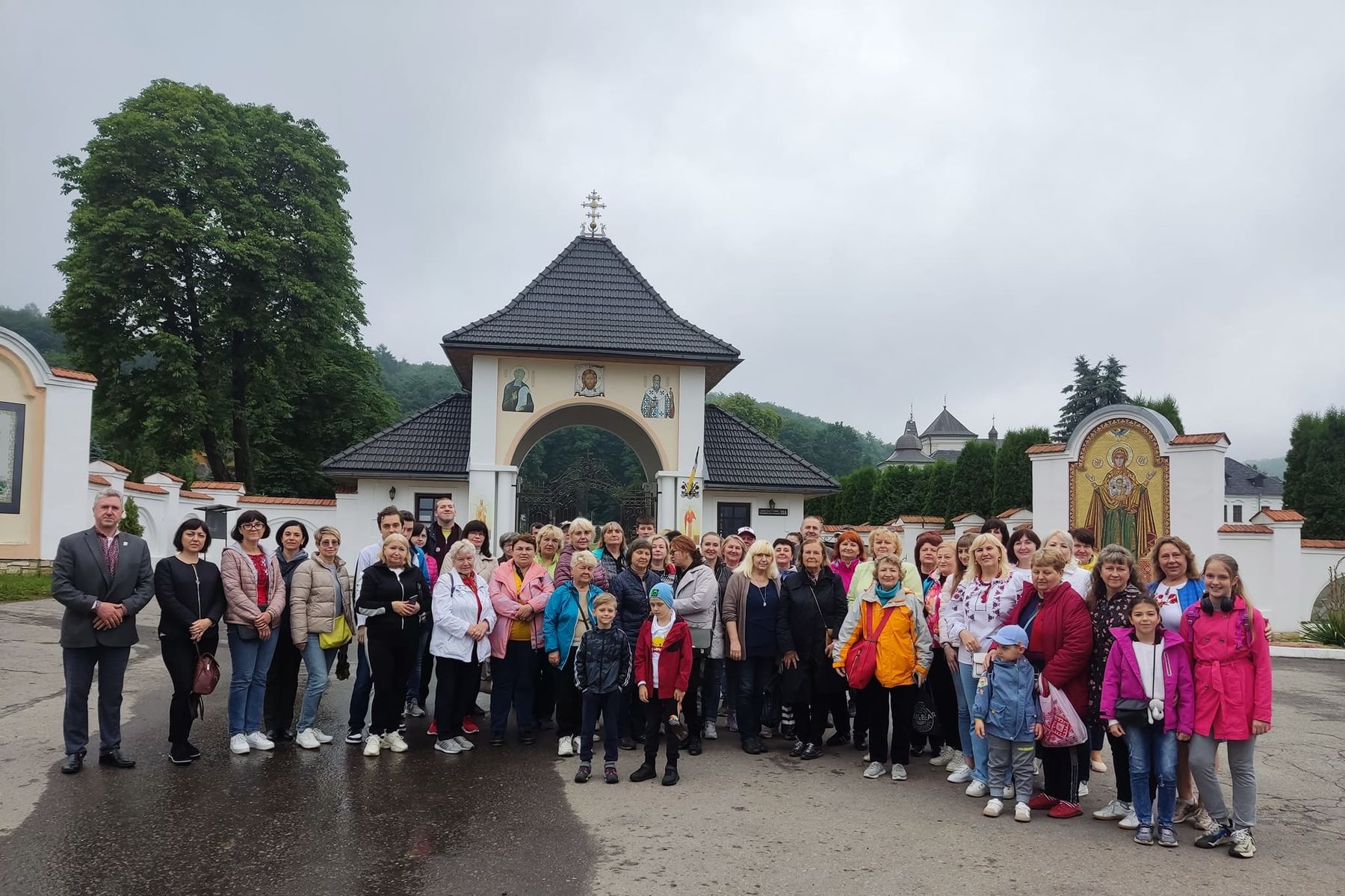 Відбулася волонтерська проща Благодійного фонду &laquo;Рідня&raquo; до&nbsp;Унева