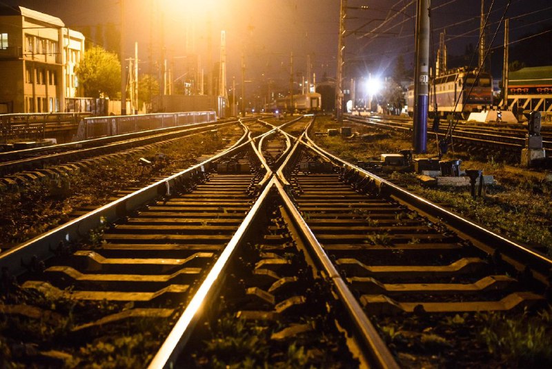 🛤Укрзалізниця отримає європейську рейку.
До того ж за безпрецедентними умовами — найнижчою приведеною вартістю за останні 5 років! 🛤Укрзалізниця отримає європейську рейку.
До того ж за безпрецедентними умовами — найнижчою приведеною вартістю за останні 5 років!