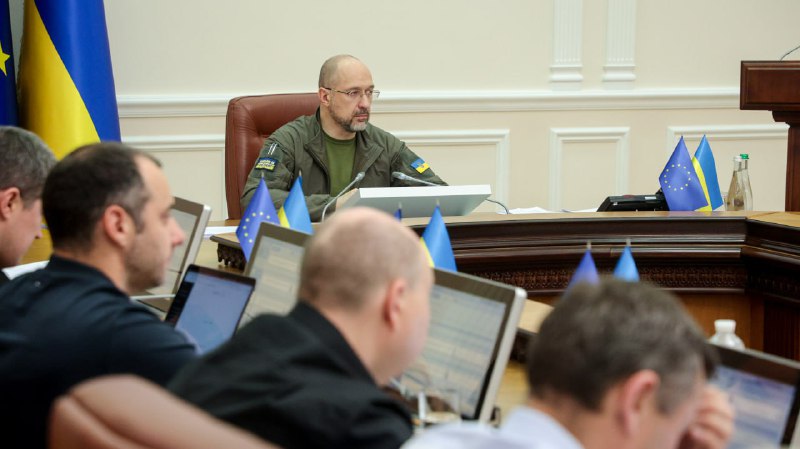 ❗️ Місцевій владі треба прискорити розгляд заяв на єВідновлення, щоб дати людям ресурси для ремонту житла. ❗️ Місцевій владі треба прискорити розгляд заяв на єВідновлення, щоб дати людям ресурси для ремонту житла.