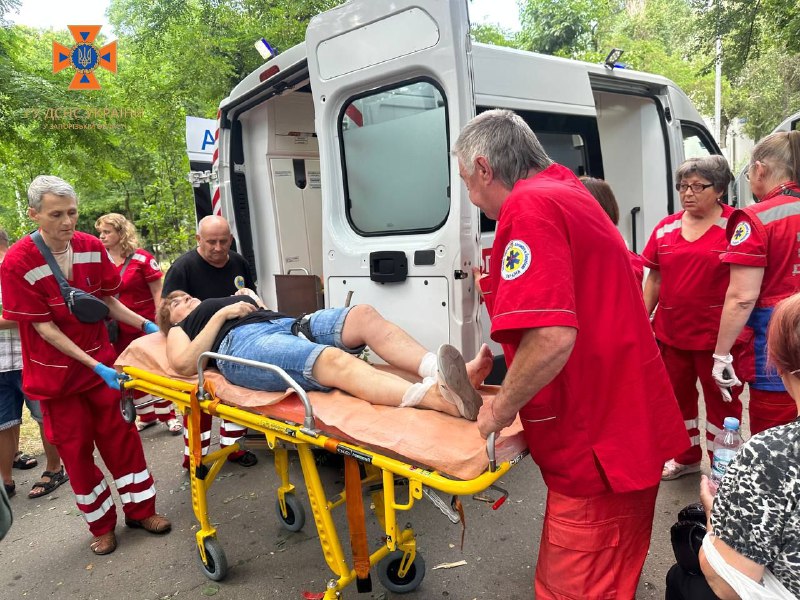 Внаслідок атаки на Запоріжжя травмувалося 5 людей, з них одна дитина
12 липня близько 13:00 ворог здійснив атаку на місто Запоріжжя Внаслідок атаки на Запоріжжя травмувалося 5 людей, з них одна дитина
12 липня близько 13:00 ворог здійснив атаку на місто Запоріжжя