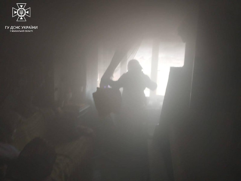 🔥Волинь: рятувальники ліквідували пожежу у житловому будинку, евакуйовано 15 мешканців
Повідомлення про пожежу в 5-поверхівці на вул 🔥Волинь: рятувальники ліквідували пожежу у житловому будинку, евакуйовано 15 мешканців
Повідомлення про пожежу в 5-поверхівці на вул