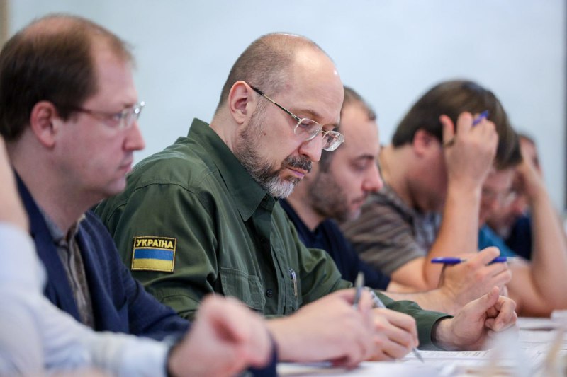 Працюємо спільно з місцевою владою над розв’язанням проблеми водопостачання для жителів південних регіонів. Працюємо спільно з місцевою владою над розв’язанням проблеми водопостачання для жителів південних регіонів.