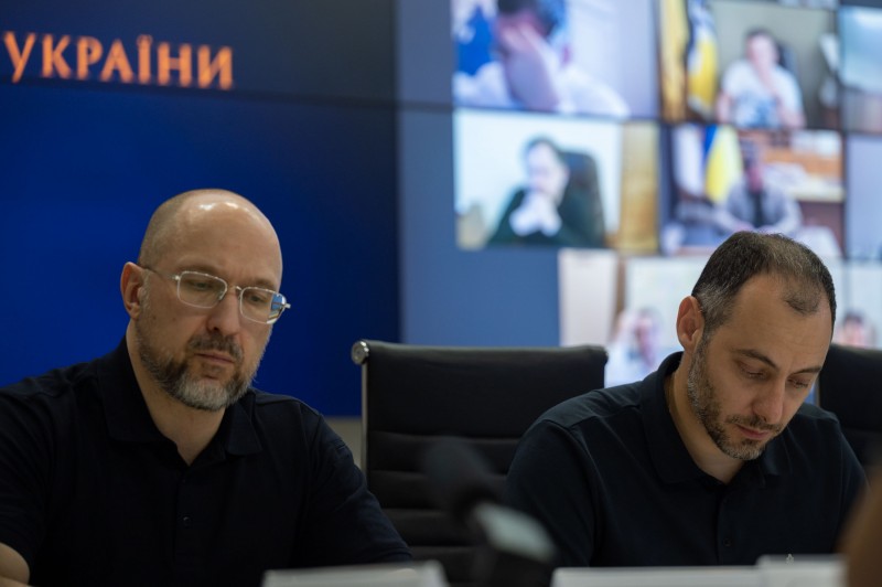 Андрій Єрмак провів засідання президії Конгресу місцевих та регіональних влад при Президентові України щодо підготовки до наступного засідання Конгресу Андрій Єрмак провів засідання президії Конгресу місцевих та регіональних влад при Президентові України щодо підготовки до наступного засідання Конгресу