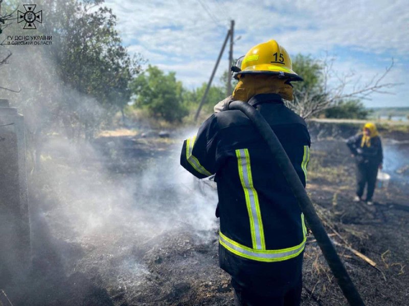 🔥Одещина: Під час спалювання сміття постраждала літня жінка
Сьогодні вранці жителька села Софіївка Березівського району вирішила спалити сміття 🔥Одещина: Під час спалювання сміття постраждала літня жінка
Сьогодні вранці жителька села Софіївка Березівського району вирішила спалити сміття